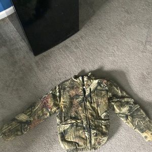 3 kids hunting coats two mediums one xl